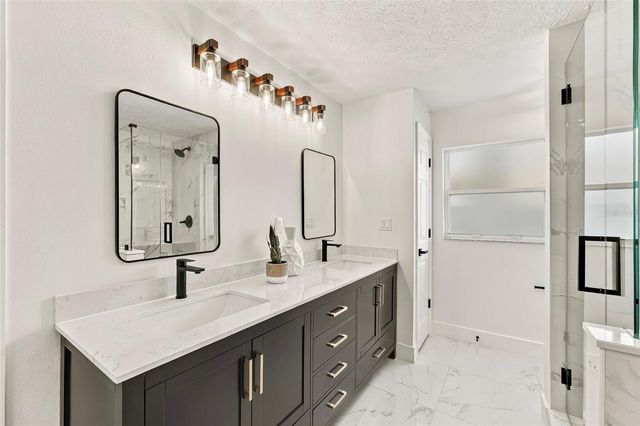 4410 KENDAL COURT, Valrico, FL 33596