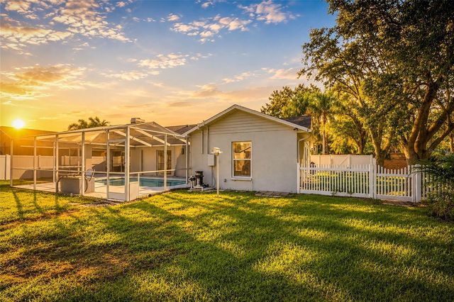 4410 KENDAL COURT, Valrico, FL 33596
