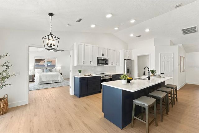 4410 KENDAL COURT, Valrico, FL 33596