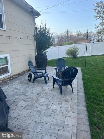 215 RADSTOCK RD, Catonsville, MD 21228