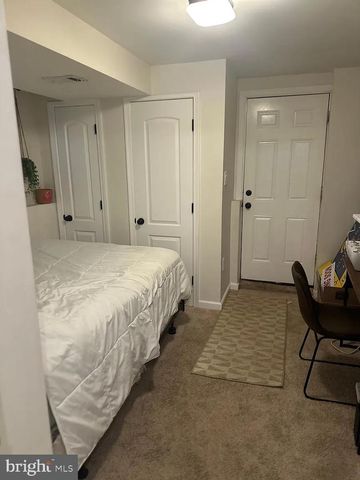 215 RADSTOCK RD, Catonsville, MD 21228