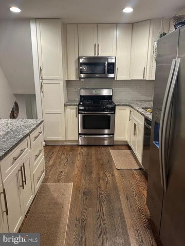215 RADSTOCK RD, Catonsville, MD 21228