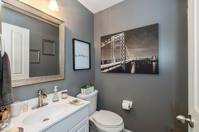 11298 Squirrel Hollow, Fishers, IN 46038