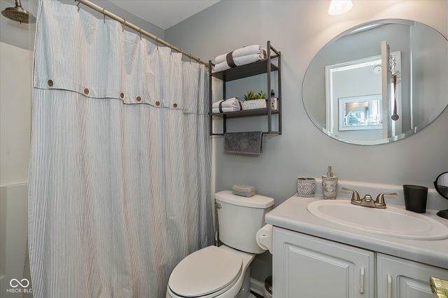 11298 Squirrel Hollow, Fishers, IN 46038