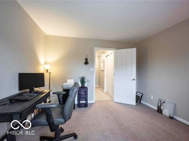 11298 Squirrel Hollow, Fishers, IN 46038