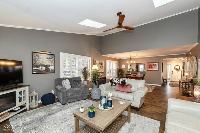 11298 Squirrel Hollow, Fishers, IN 46038