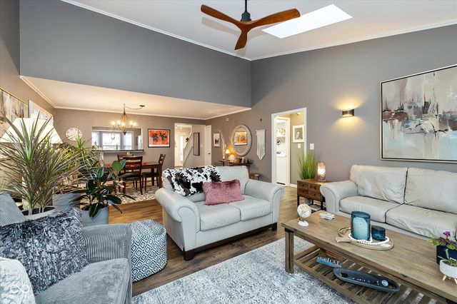 11298 Squirrel Hollow, Fishers, IN 46038