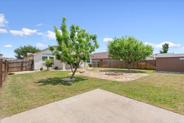 9448 Centennial Drive, Waco, TX 76708
