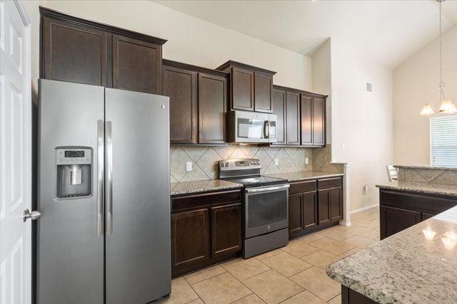 9448 Centennial Drive, Waco, TX 76708