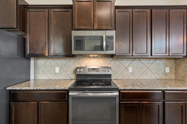 9448 Centennial Drive, Waco, TX 76708