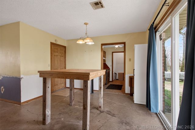 5255 N 430 Road, Pryor, OK 74361