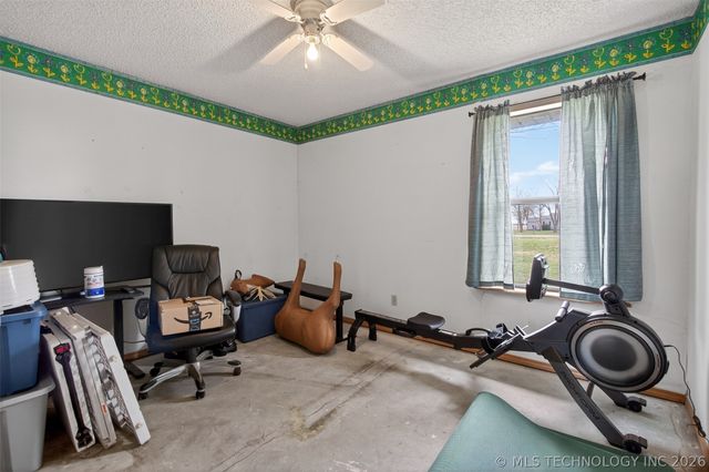 5255 N 430 Road, Pryor, OK 74361