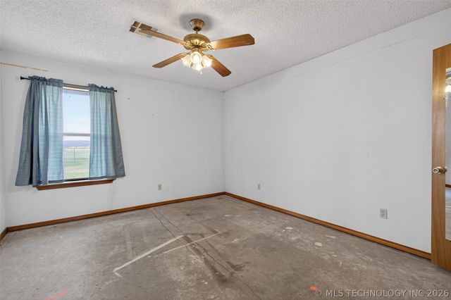 5255 N 430 Road, Pryor, OK 74361