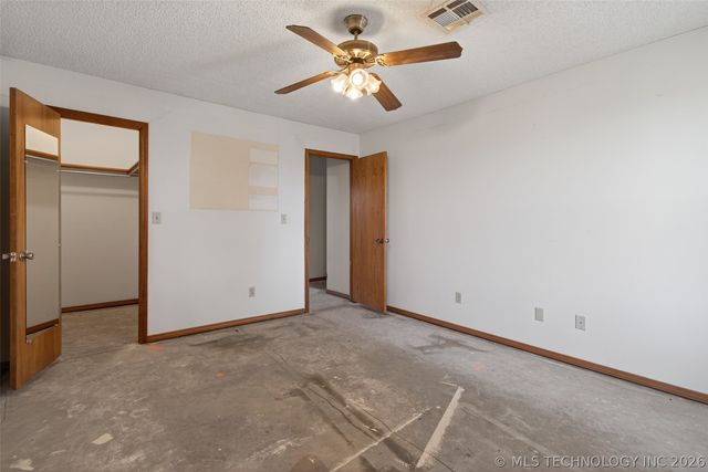 5255 N 430 Road, Pryor, OK 74361