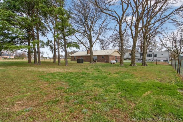 5255 N 430 Road, Pryor, OK 74361