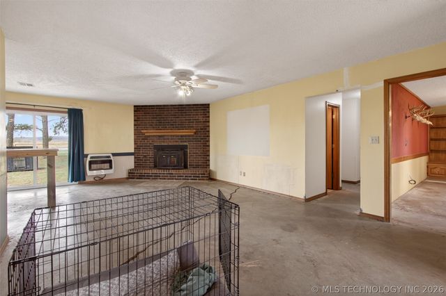 5255 N 430 Road, Pryor, OK 74361