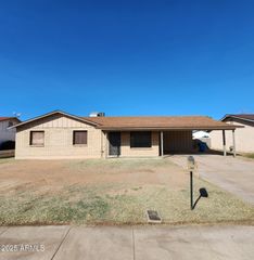 3538 W SIERRA Street, Phoenix, AZ 85029