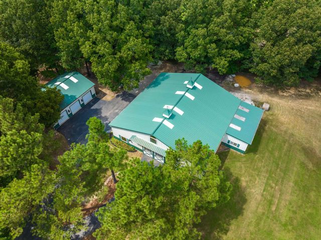 2313 WIND CLIFF DR, Eads, TN 38028