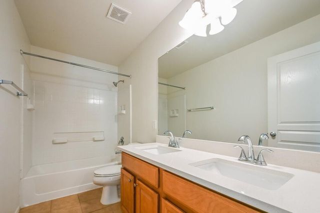 28779 N Spur Drive, San Tan Valley, AZ 85143