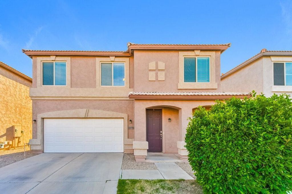 28779 N Spur Drive, San Tan Valley, AZ 85143