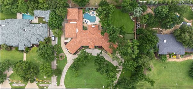 4630 S Lindhurst Avenue, Dallas, TX 75229