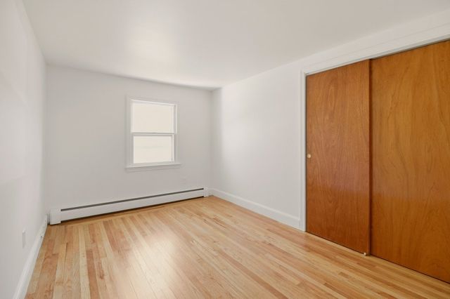 55 Mixter Street, Middletown, RI 02842