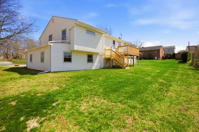 55 Mixter Street, Middletown, RI 02842
