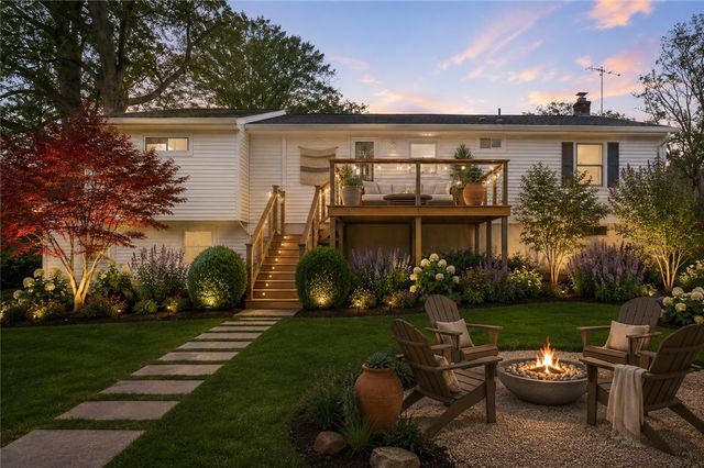 55 Mixter Street, Middletown, RI 02842