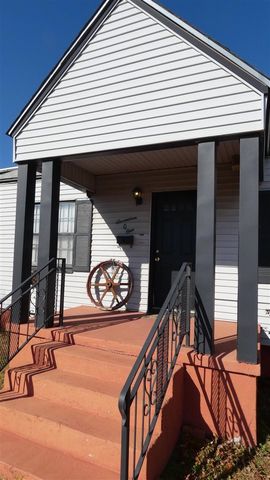 1701 NW Columbia Ave, Lawton, OK 73507