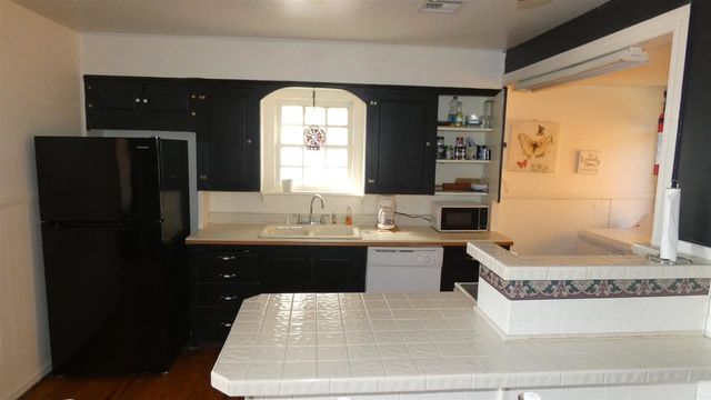 1701 NW Columbia Ave, Lawton, OK 73507