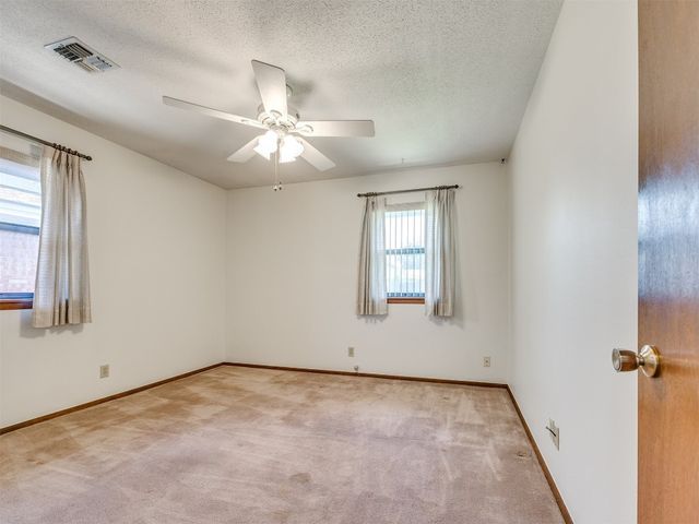 7600 NW 27th Street, Bethany, OK 73008