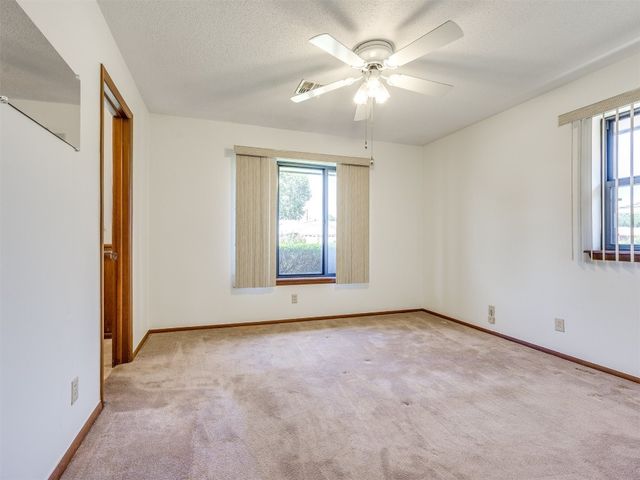 7600 NW 27th Street, Bethany, OK 73008