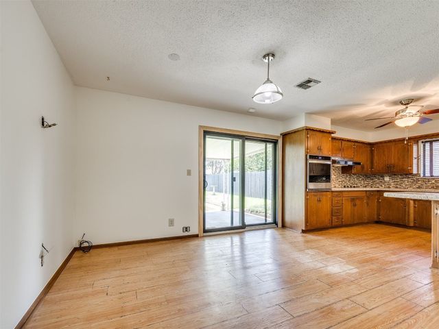 7600 NW 27th Street, Bethany, OK 73008