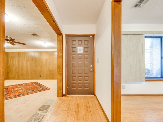 7600 NW 27th Street, Bethany, OK 73008