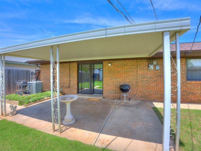 7600 NW 27th Street, Bethany, OK 73008