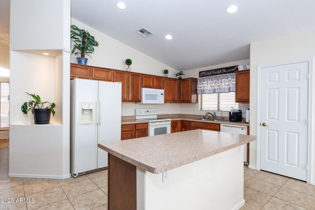 1537 E GABRILLA Drive, Casa Grande, AZ 85122