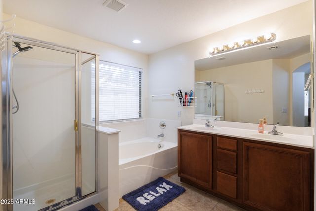 1537 E GABRILLA Drive, Casa Grande, AZ 85122