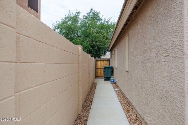 1537 E GABRILLA Drive, Casa Grande, AZ 85122