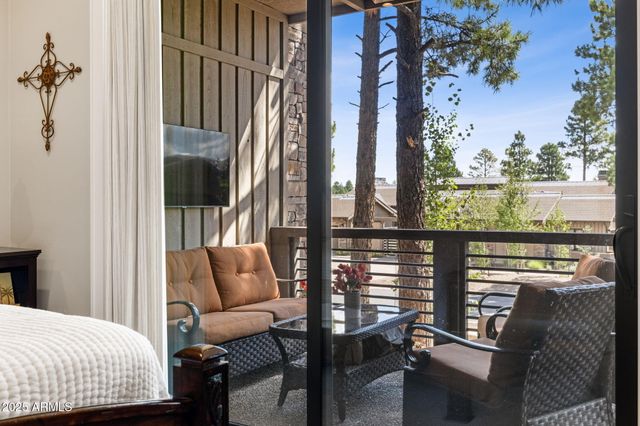 3009 S TOURMALINE Drive 22, Flagstaff, AZ 86005