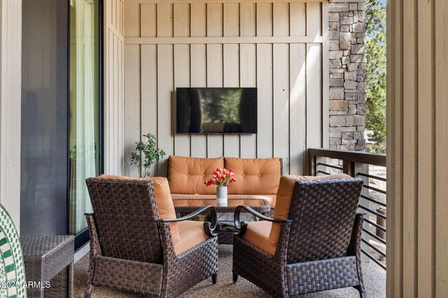 3009 S TOURMALINE Drive 22, Flagstaff, AZ 86005