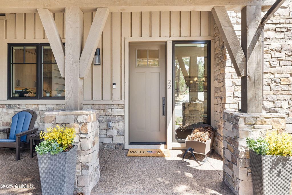 3009 S TOURMALINE Drive 22, Flagstaff, AZ 86005