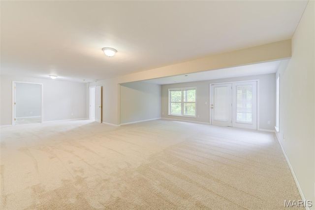 819 Hidden Spring Drive, St Charles, MO 63304