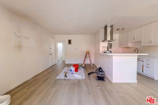 1426 S Orange Grove Avenue, Los Angeles, CA 90019