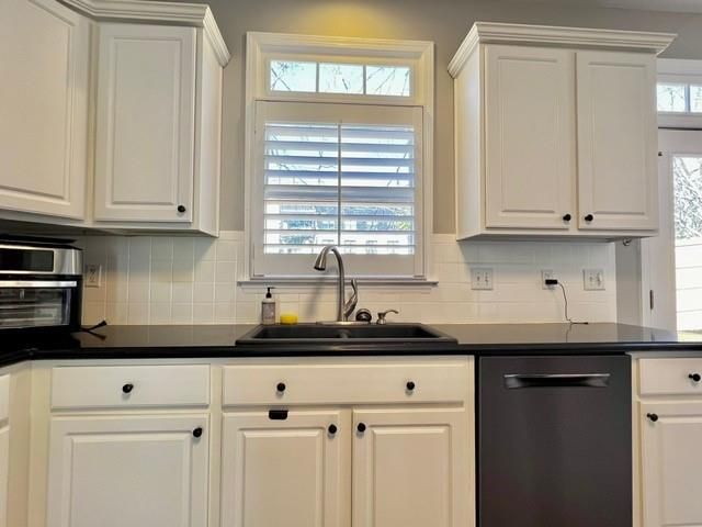 2760 Stewart Court, Atlanta, GA 30340