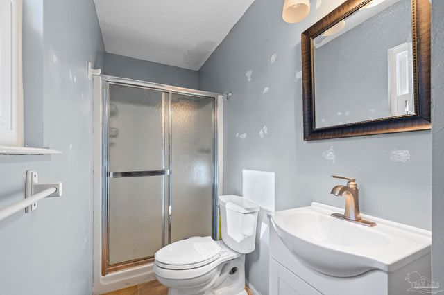 9190 Brunson Rd, Pensacola, FL 32514