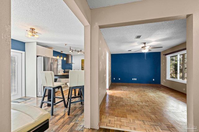 9190 Brunson Rd, Pensacola, FL 32514