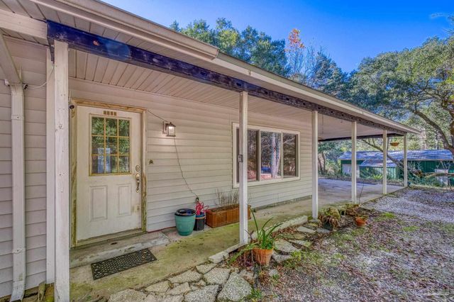 9190 Brunson Rd, Pensacola, FL 32514