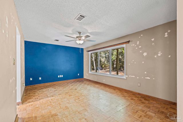 9190 Brunson Rd, Pensacola, FL 32514