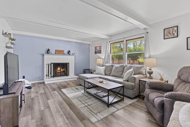 5150 W Fairy Chasm ROAD, Brown Deer, WI 53223