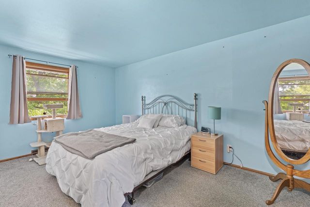 5150 W Fairy Chasm ROAD, Brown Deer, WI 53223